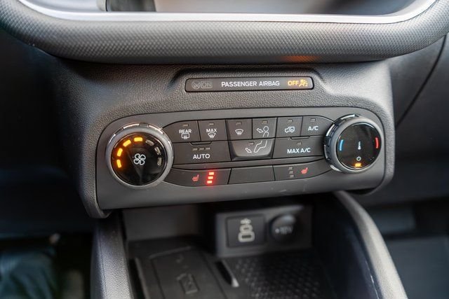New 2024 Blue Metallic Ford Big Bend® image 20