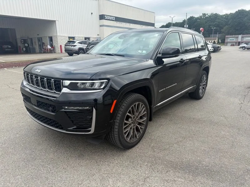 Used 2026 Black Jeep Summit image 2