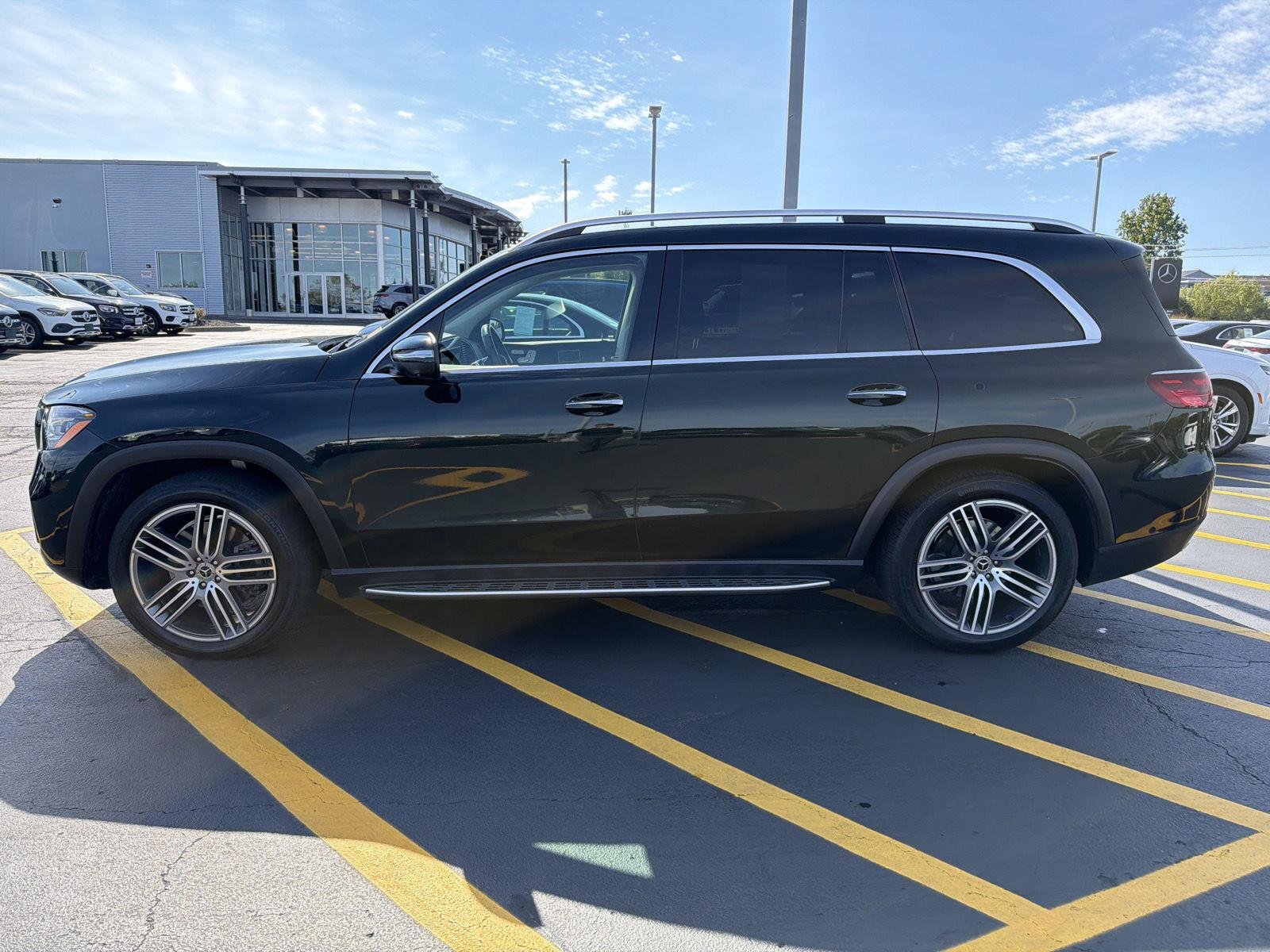 Used 2024 Emerald Green Metallic Mercedes-Benz GLS 450 image 2