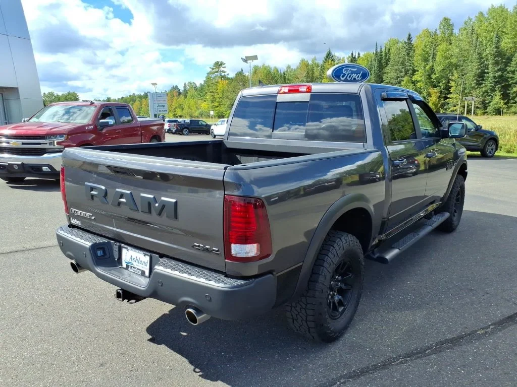 Used 2018 Granite Crystal Clearcoat Metallic Ram Rebel image 7