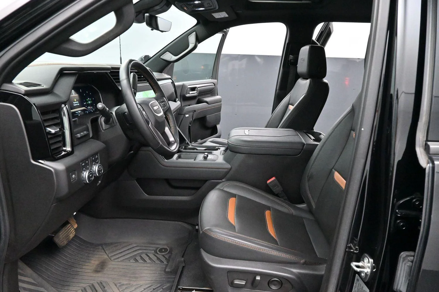Used 2024 Onyx Black GMC AT4 image 12