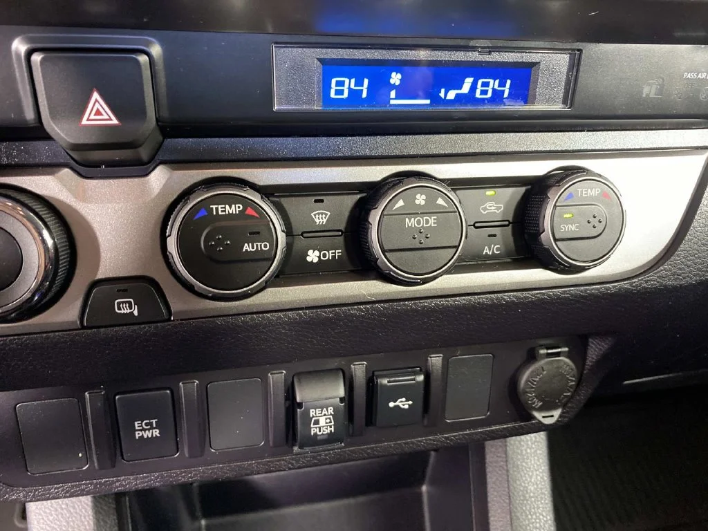 Used 2022 Magnetic Gray Metallic Toyota SR5 image 20
