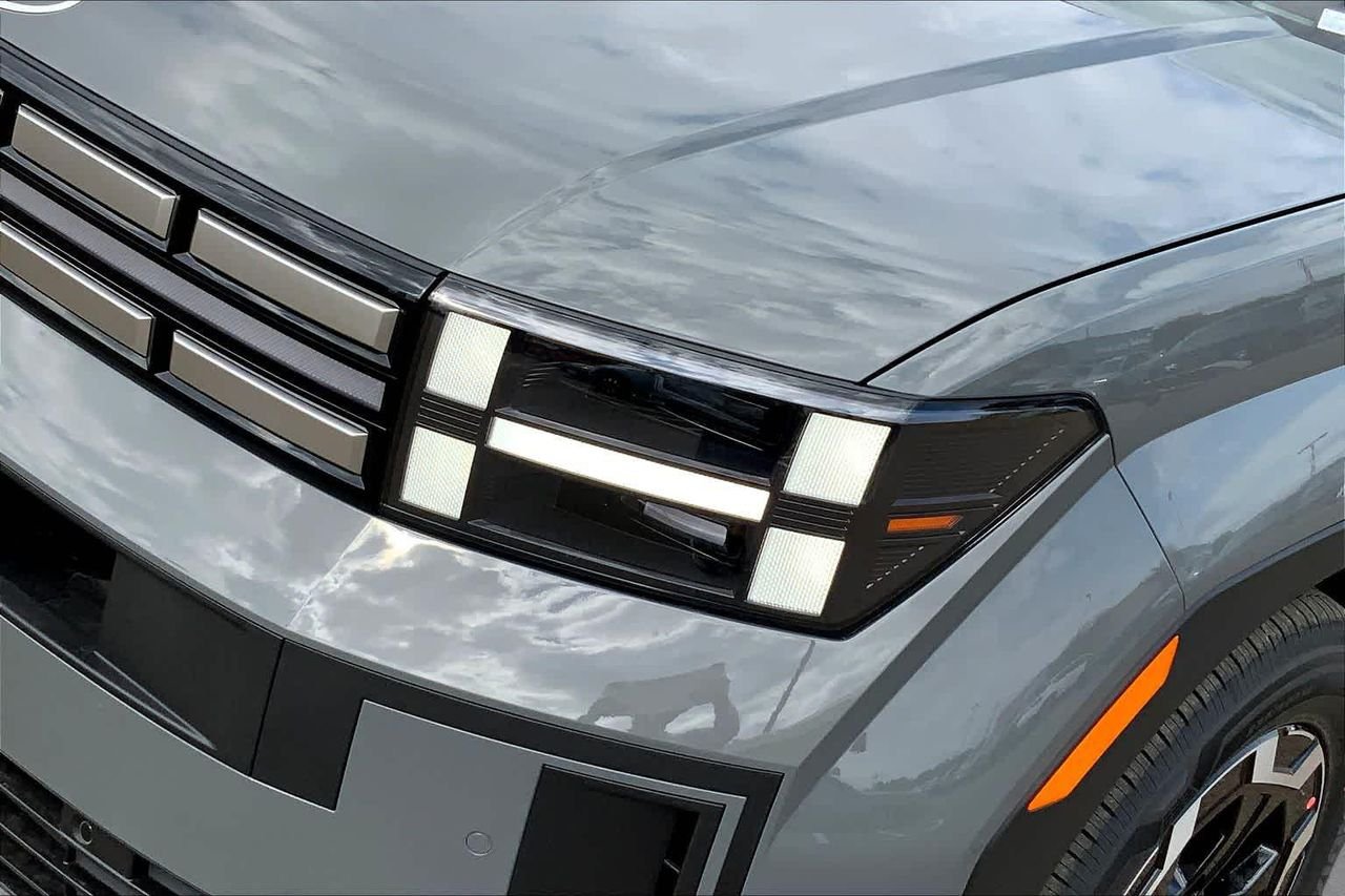 New 2026 Hampton Gray Hyundai SEL image 13