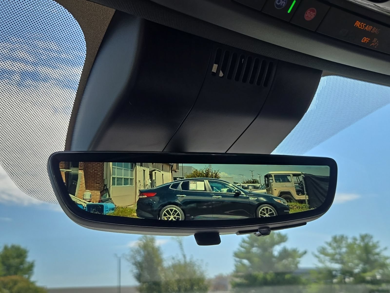 2026 GMC Yukon AT4 Ultimate - Photo 44