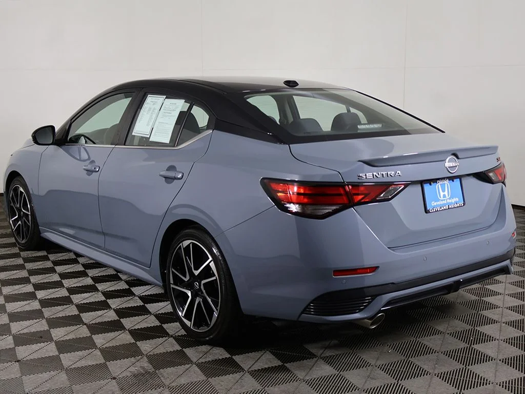 Used 2024 Gray Metallic Nissan SR image 7