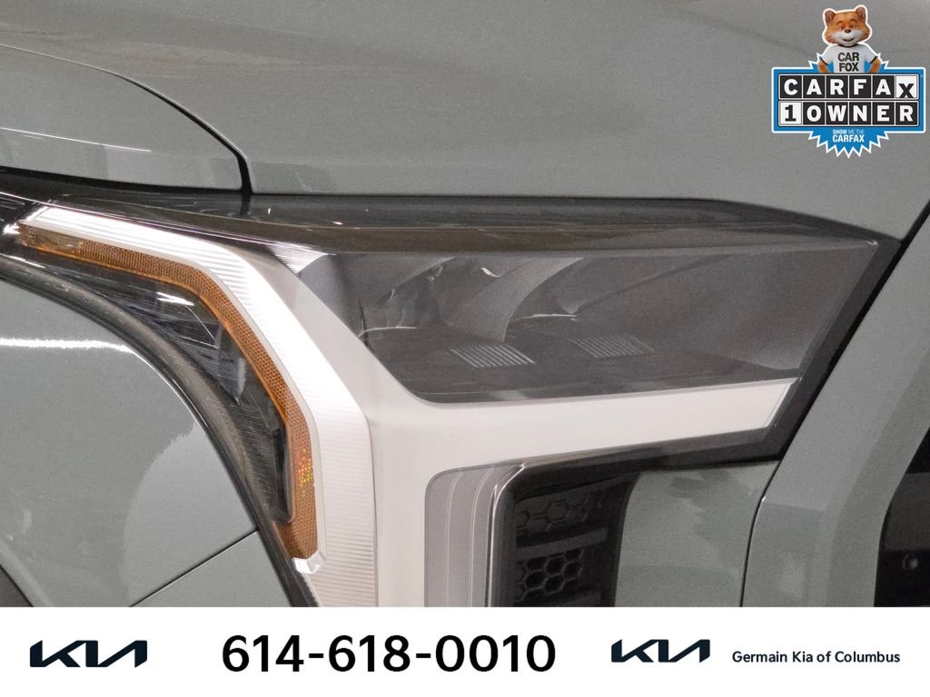 Used 2024  Toyota SR5 image 14