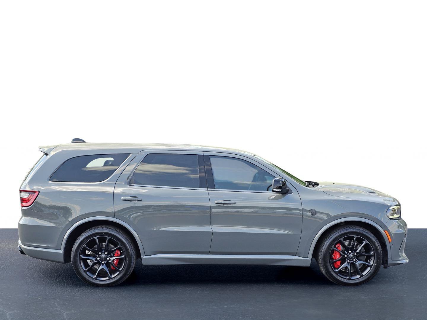 Used 2023 Destroyer Gray Clearcoat Dodge SRT Hellcat Premium image 7