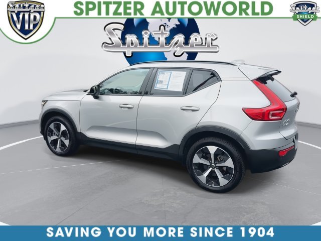 2023 Volvo XC40 Plus - Photo 12