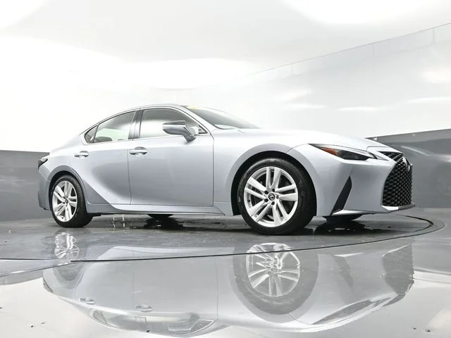 Used 2024 Silver Lexus 300 image 46