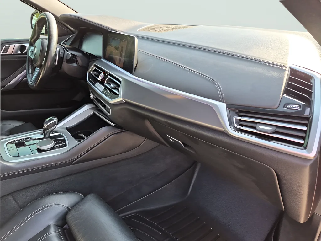 Used 2021 Red BMW xDrive40i image 45