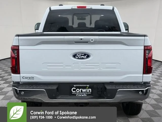 New 2026 Oxford White Ford XLT image 15