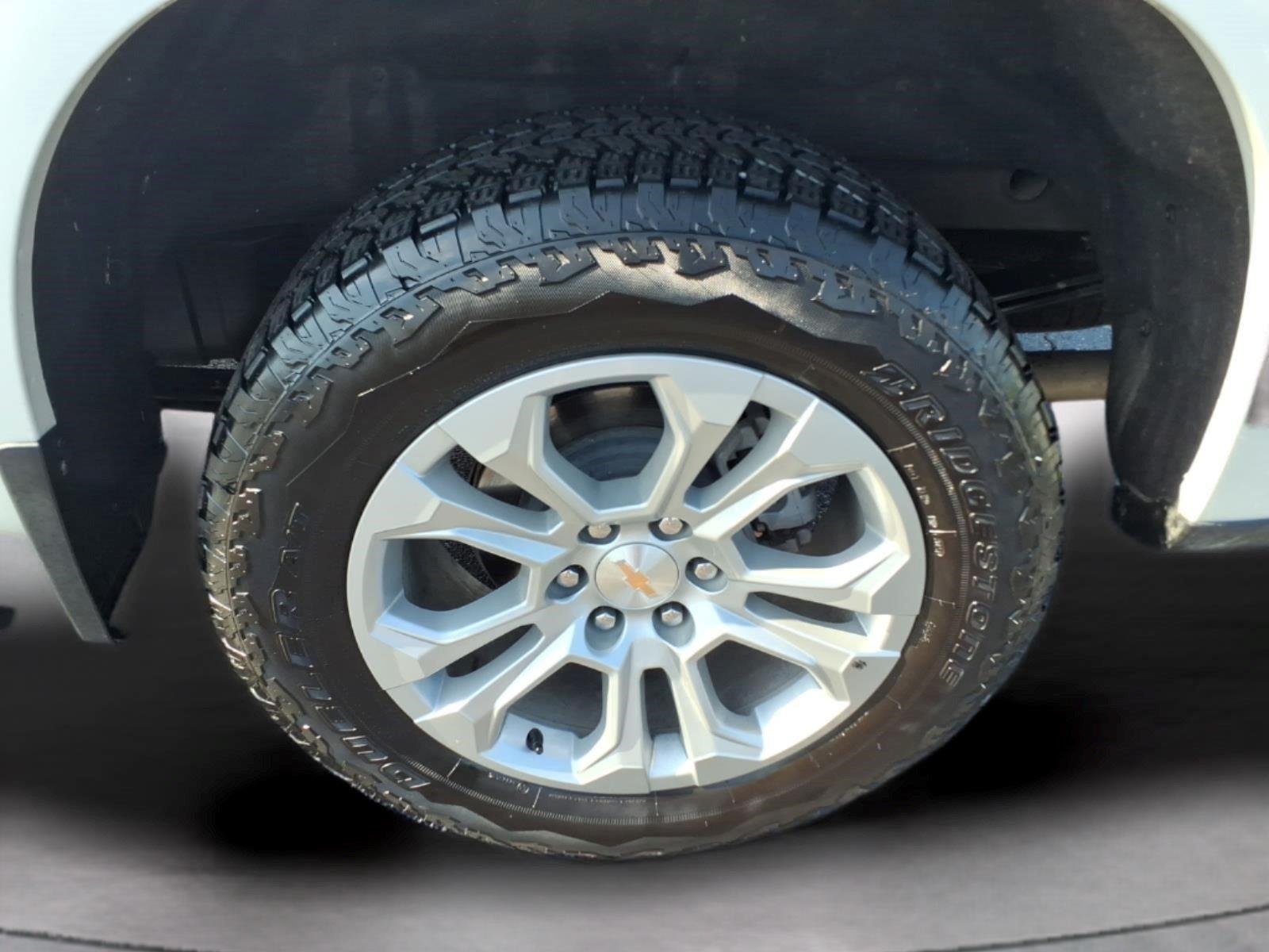 2024 Chevrolet Silverado 1500 LTZ - Photo 12
