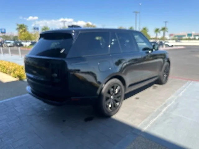 Certified Used 2023 Black Land Rover SE image 5