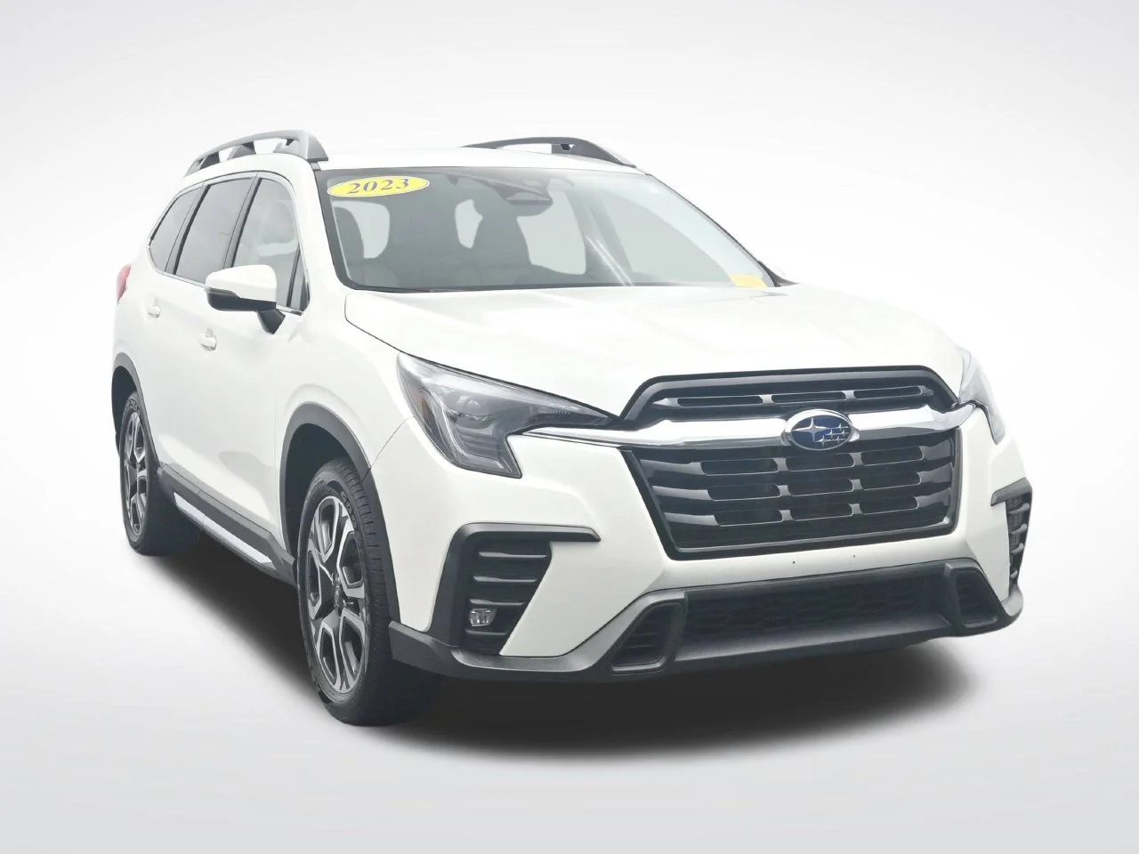 Used 2023 Crystal White Pearl Subaru Limited image 3