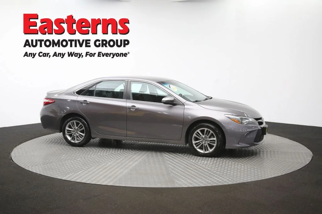 Used 2016 Gray Toyota SE image 46