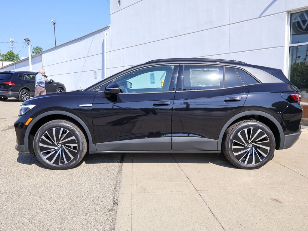 New 2026 Black Volkswagen Pro image 2