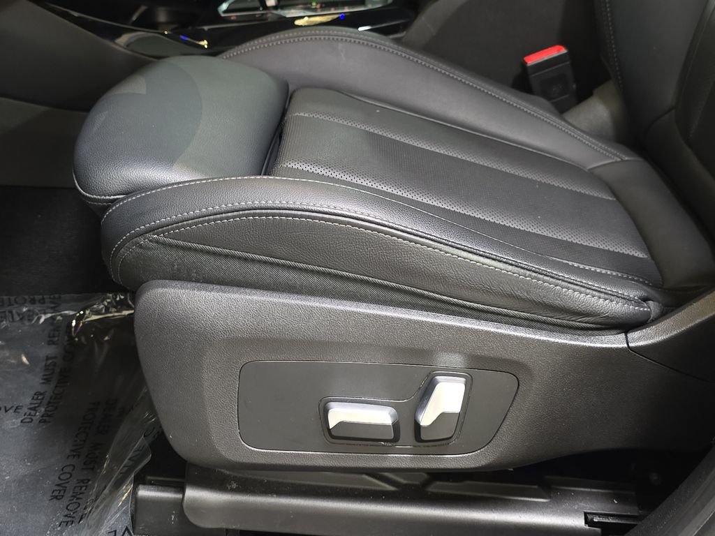 Certified Used 2023 Skyscraper Gray Metallic BMW sDrive30i image 28