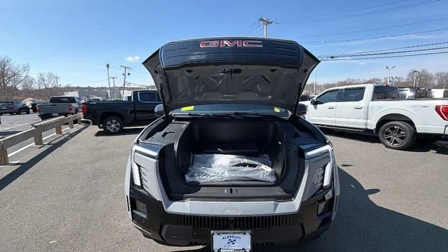 2026 GMC Sierra EV Elevation - Photo 12