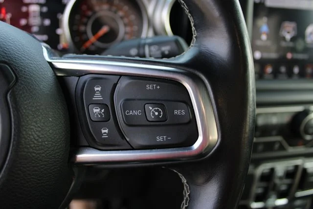 Used 2020 Red Jeep Unlimited Sahara image 8