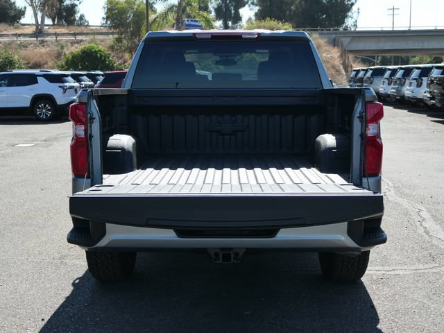 New 2026 Sterling Gray Metallic Chevrolet RST image 6