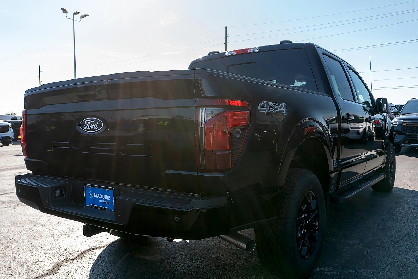 New 2026 Agate Black Metallic Ford XLT image 5