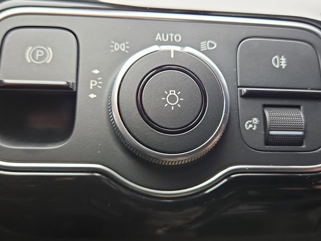 Certified Used 2023 Silver Mercedes-Benz CLA 250 image 21