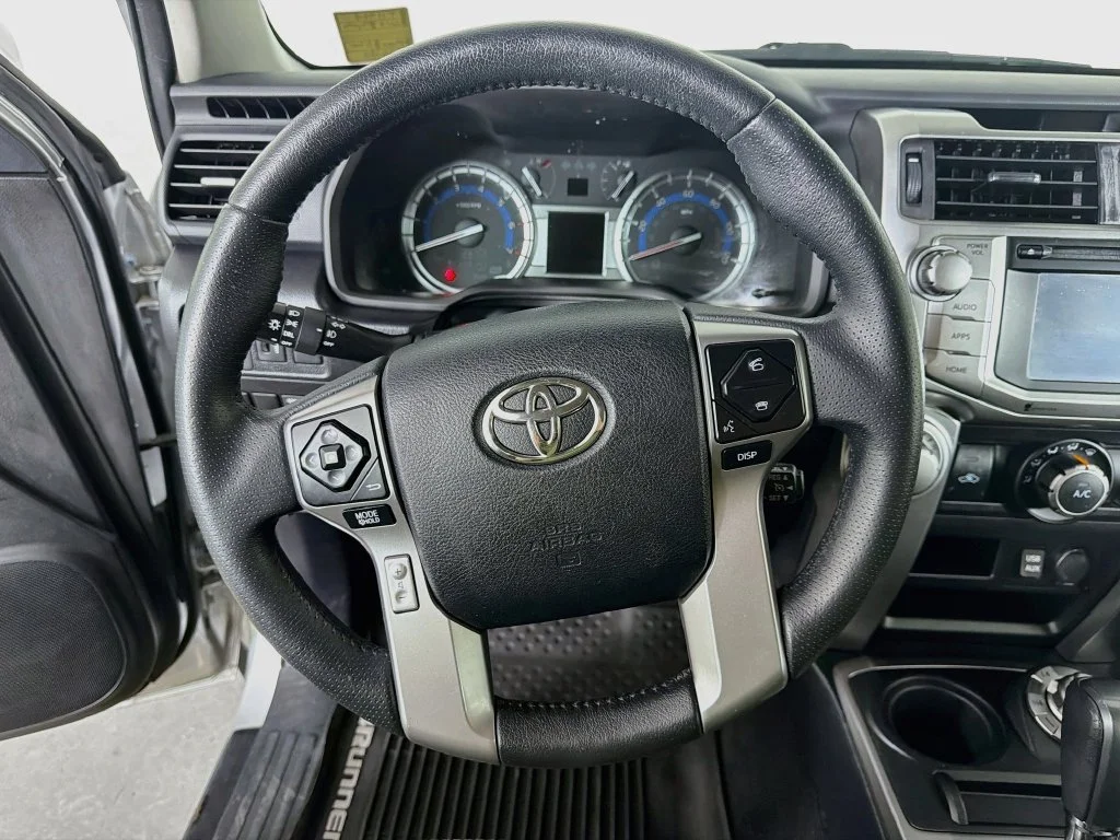 Certified Used 2019 Silver Toyota SR5 image 13