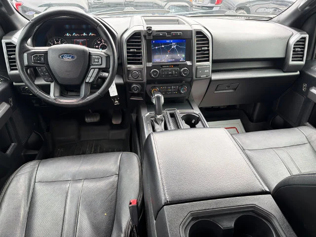 Used 2020 Gray Ford XLT image 22