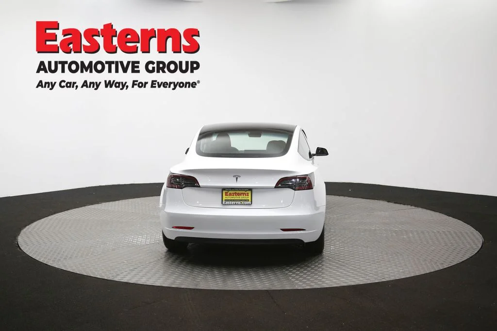 Used 2023 White Tesla Base image 33