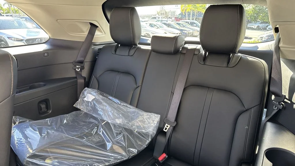 2026 Mazda CX-90 Premium Package - Photo 38
