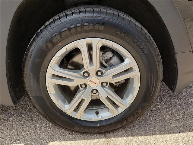 Used 2024 Black GMC SLE All-Wheel Drive image 7