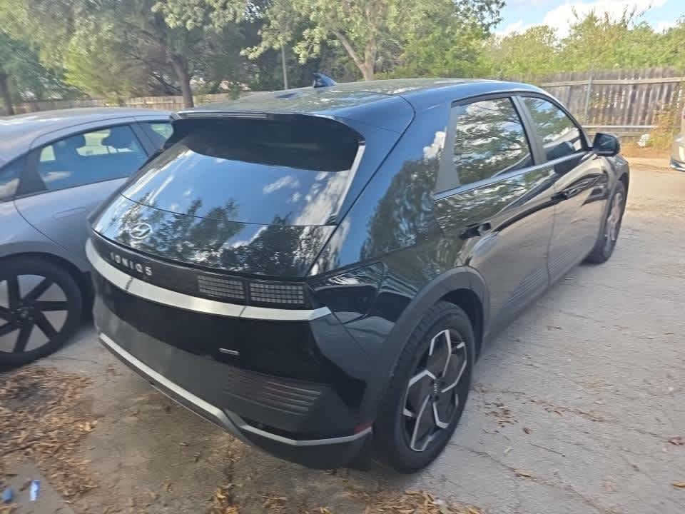 Certified 2023 Hyundai IONIQ 5 SEL with VIN KM8KNDAFXPU210608 for sale in Minneapolis, MN