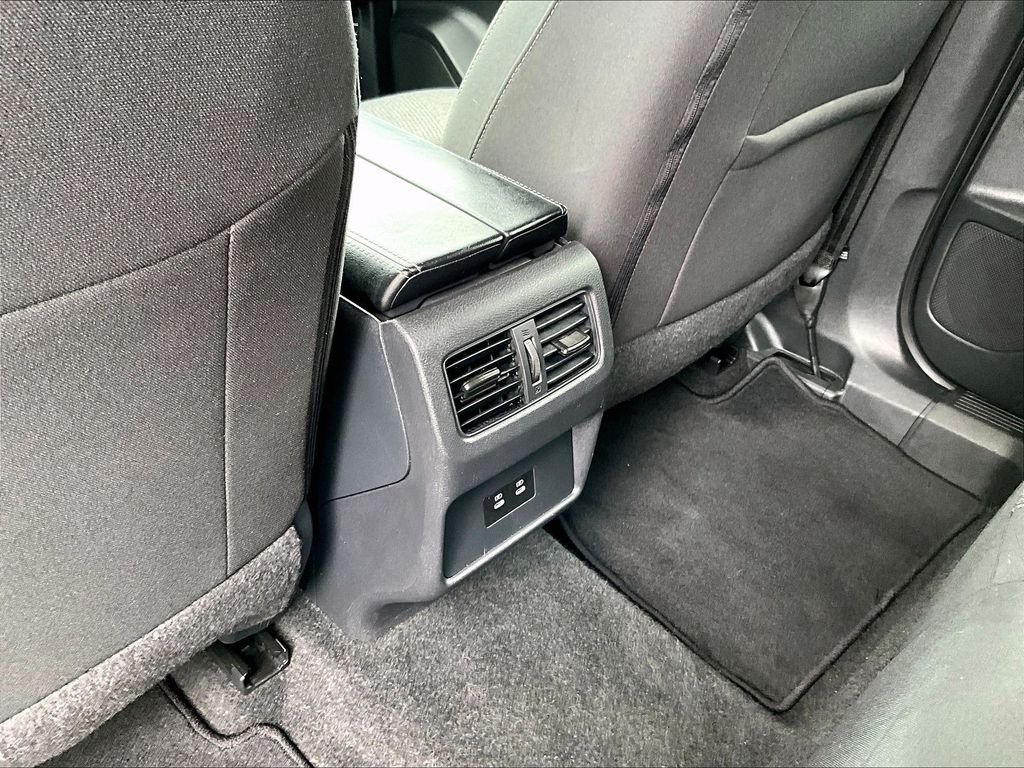 Used 2024 Gray Nissan SV image 26
