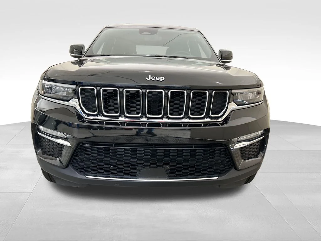 Used 2024 Black Jeep 4xe image 9