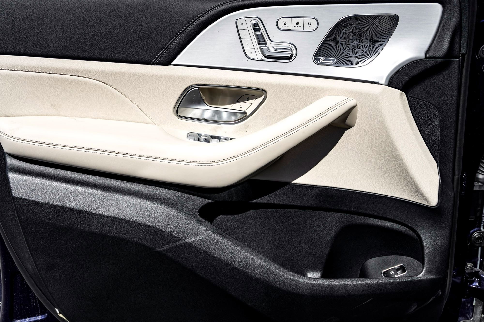 New 2025 MANUFAKTUR Signature Mystic Blue Metallic Mercedes-Benz AMG® GLE 53 4MATIC+ SUV image 7