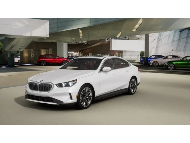 New 2026 Mineral White Metallic BMW xDrive40 image 1