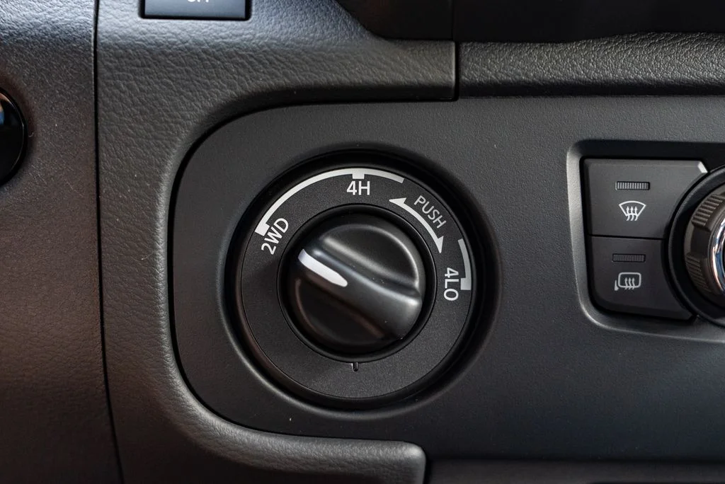 New 2026 Boulder Gray Pearl Nissan Crew Cab PRO-4X® image 22