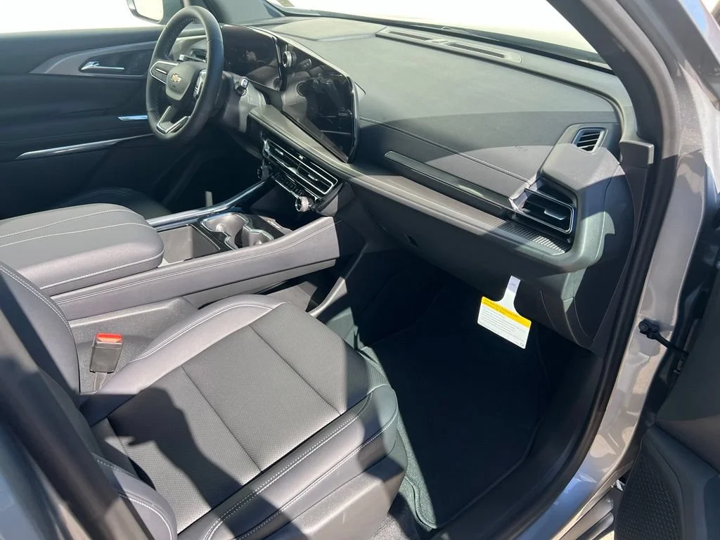 New 2026 Sterling Gray Metallic Chevrolet LT image 30