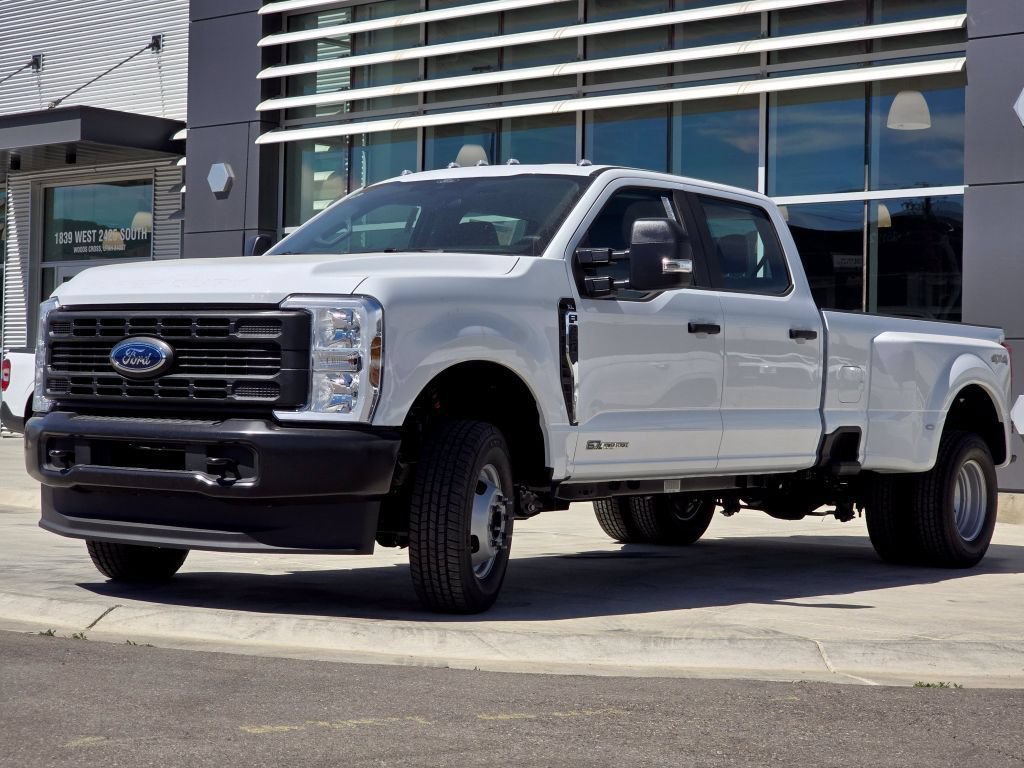 New 2026 Oxford White Ford XL image 20