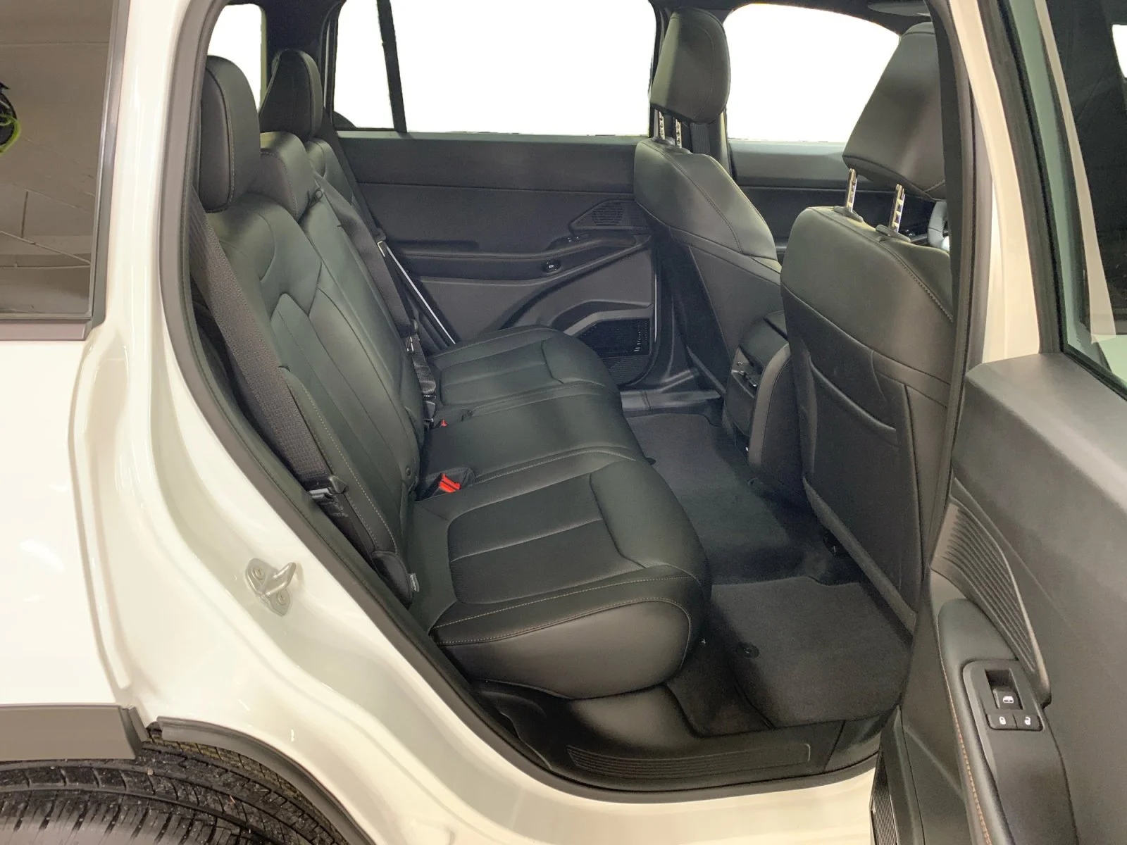 New 2026 Bright White Jeep Limited image 18