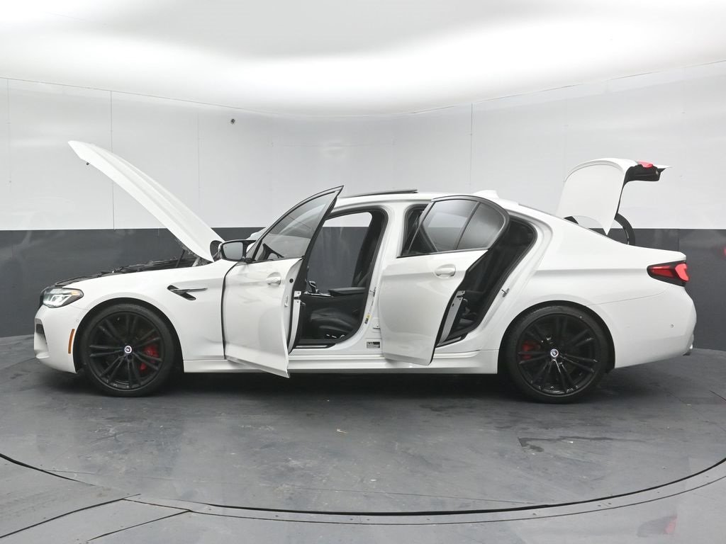 2022 BMW M5 - Image 54