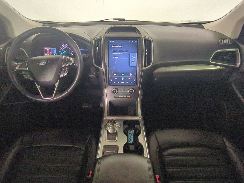 Used 2022 White Ford SEL image 18