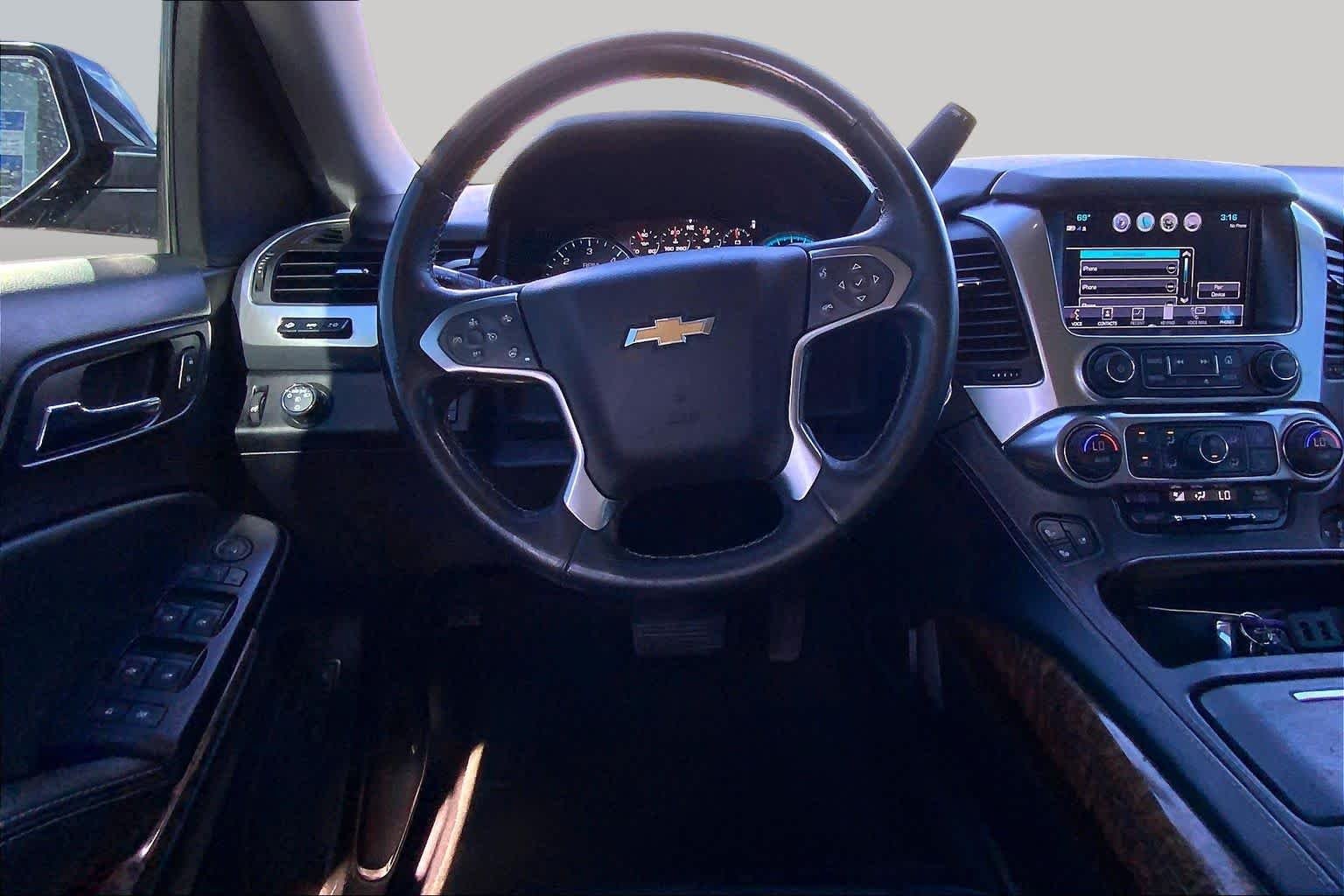 Used 2017 Black Chevrolet Premier image 5
