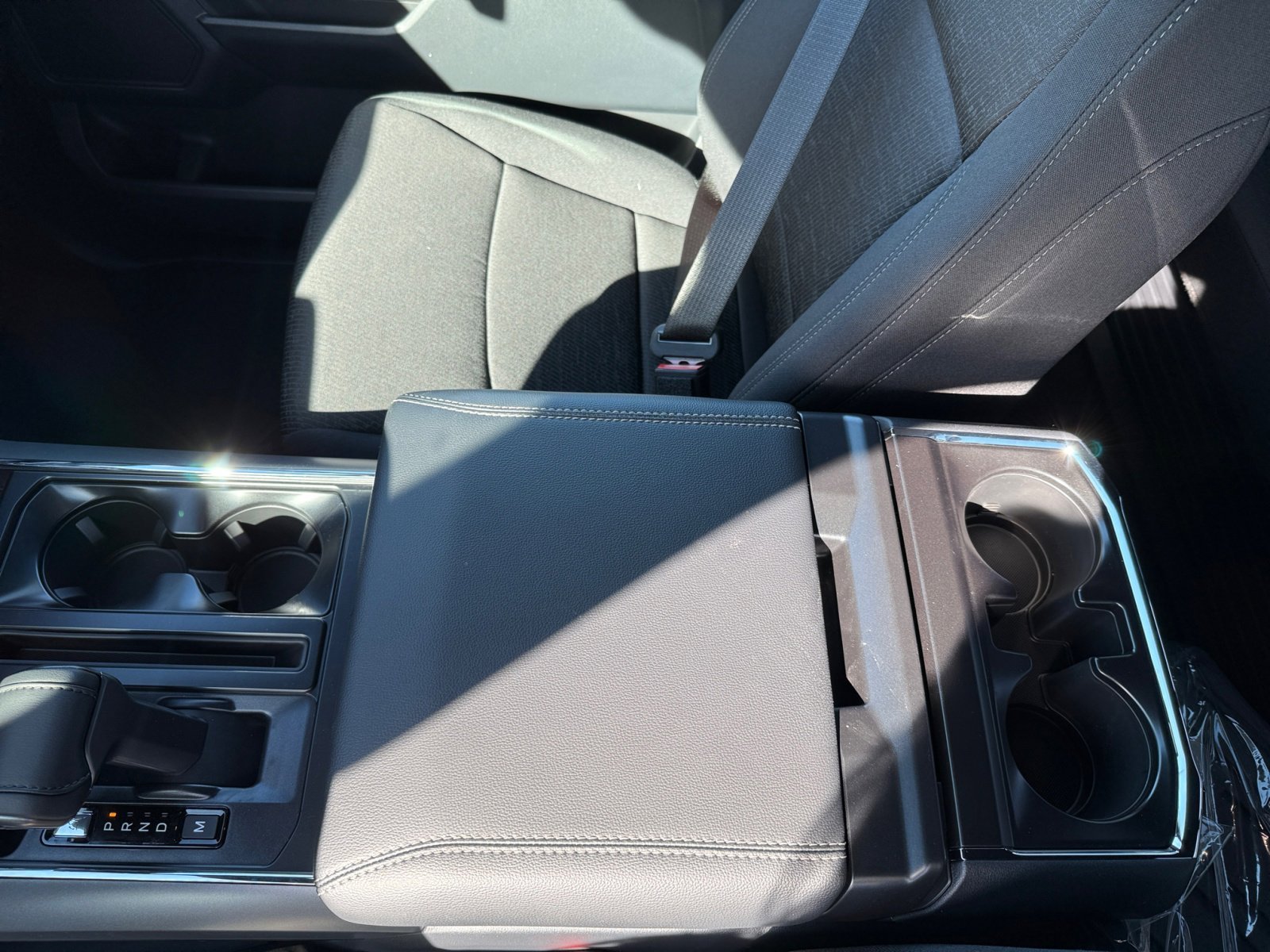 2025 Ford F-150 XLT - Photo 14