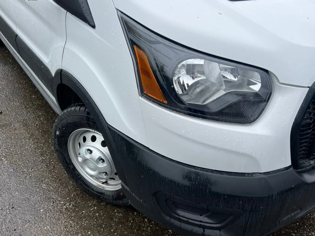 New 2026 Oxford White Ford Cargo Van image 2