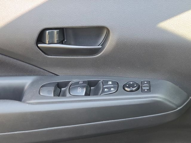Used 2025 Gray Nissan S image 27