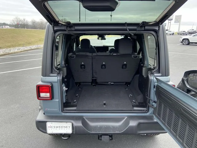 New 2025 Anvil Clearcoat Jeep Sport S image 11