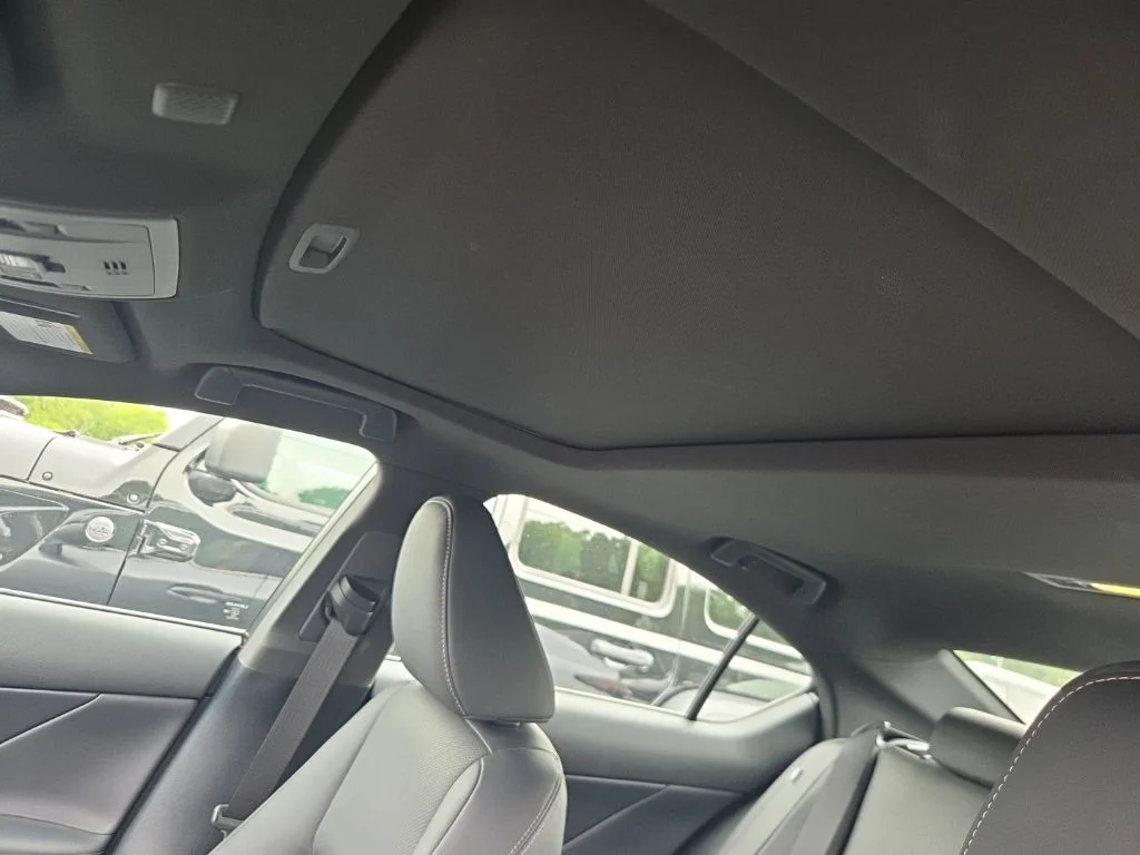 Used 2025 Silver Lexus 350 F SPORT Design image 4