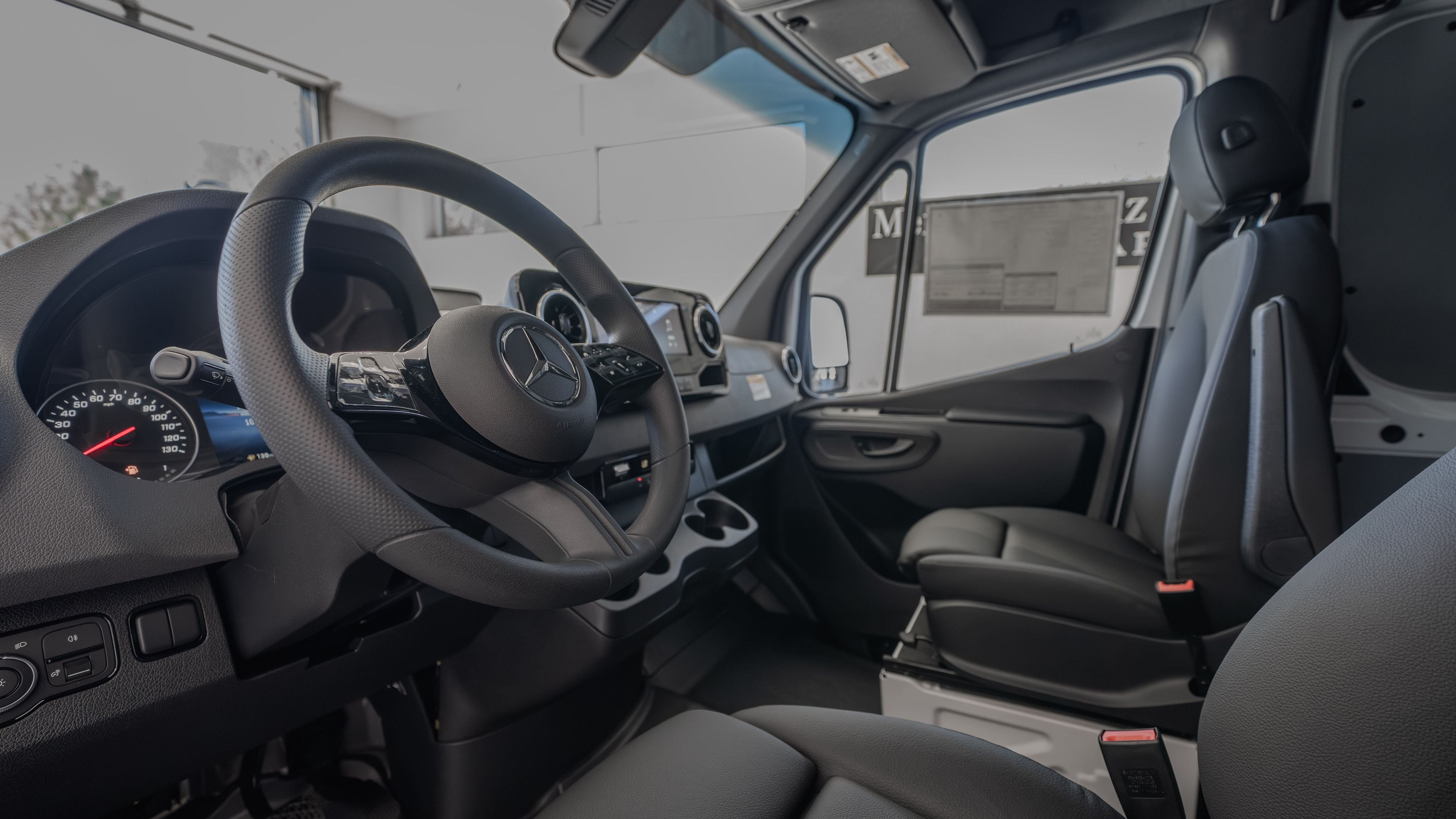 New 2026 Arctic+White Mercedes-Benz  image 6
