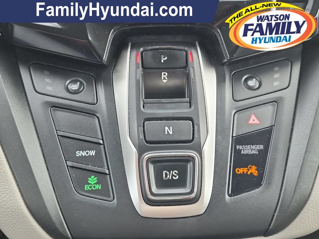 Used 2018 Black Honda EX-L image 24